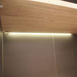 Florence Prismatic Cabinet Light 2 Pack - Size: 2 x 46 x 1cm - Clear - Furniture to Go - Wilko - thumbnail 3
