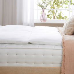 Slumberdown King Sleep Soundly Rebound Mattress Topper - White - Wilko - thumbnail 5