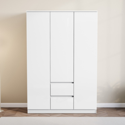 Vida Designs Glinton 3 Door 2 Drawer White Wardrobe - Size: 3 Door, 2 Drawer - Wilko - thumbnail 4