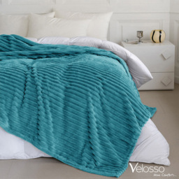 Velosso Bellissima Teal Plush Throw 305 x 305cm - Size: 305 x 305 x 1cm - Wilko - thumbnail 6