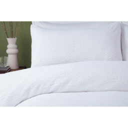 Kingsbridge Duvet Cover and Pillowcase Set - White/Double - Wilko - thumbnail 3
