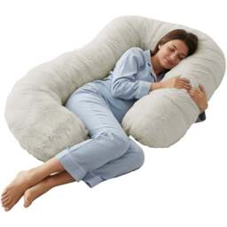 Sweet Dreams Alpine Cream Faux Fur Maternity Pillow 135 x 75cm - Size: 135 x 75 x 1cm - Wilko