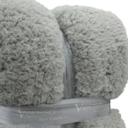 Velosso Silver Teddy Throw 130 x 180cm - Size: 130 x 180 x 1cm - Wilko - thumbnail 3
