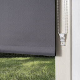Plain Blackout Blinds - Moon Grey/90cm - Size: W 90 x D 165cm - Wilko - thumbnail 4