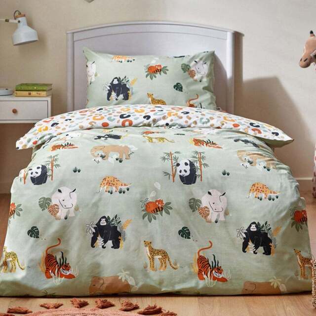 little furn. Wildlife Toddler Multi Animal Reversible Duvet Cover Set - Wilko - image 1