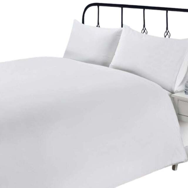 Rapport Home Super King White 200 Thread Count Cotton Percale Quilt Cover - Wilko - image 1