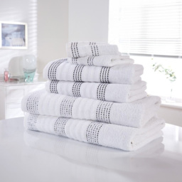 Rapport Home Spa White Pure Cotton Towel Bale Set of 6 - Size: 12 x 90 x 140cm - Wilko - thumbnail 3