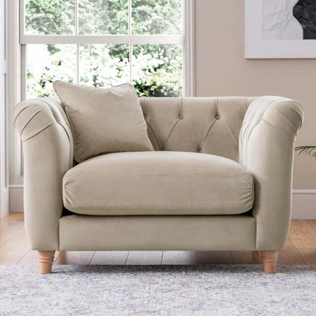 Elsie Chesterfield Putty Plush Velvet Armchair - Size: 71 x 118 x 101cm - Grey - Wilko - image 1