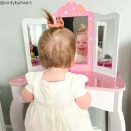Teamson Kids Fashion Pink and White Twinkle Star Prints Gisele Play Vanity Set - Size: 99.7 x 29.8 x 59.7cm - Wilko - thumbnail 7