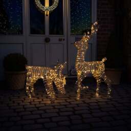 Charles Bentley Small Rattan Light Up Reindeer Christmas Decoration 60cm - Size: 60 x 71 x 21cm - Brown - Wilko - thumbnail 6