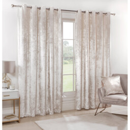 Divante Ivory Crushed Velvet Eyelet Curtains 183 x 168cm - Size: W 183 x D 168cm - Wilko - thumbnail 3
