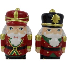 Salt and Pepper Nutcrackers Red and Green - Wilko - thumbnail 3