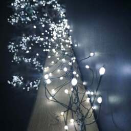 Samuel Alexander 288 White LED Christmas Garland Light - Size: 18 x 1800 x 5cm - Green - Wilko