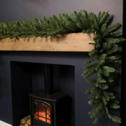 Samuel Alexander Plain Christmas Garland Green 270cm - Wilko - thumbnail 5
