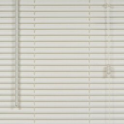 PVC Venetian White Blind 90cm - Size: W 90 x D 160cm - Wilko - thumbnail 1