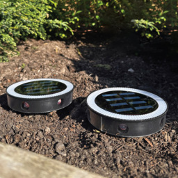 Gardenkraft Solar LED Ground Deck Lights 2 Pack - Size: 13 x 11 x 11cm - Black - Wilko - thumbnail 3