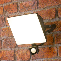 TCP PIR Motion Sensor 50W LED Floodlight with Screwless Connector - Size: 218.50 x 21.5 x 8.9cm - Black - Wilko - thumbnail 3