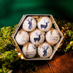 Marco Paul Stag Vintage Bauble 7 Pack - Size: 8 x 8 x 8cm - White - Wilko - thumbnail 3