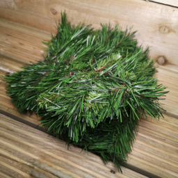 Samuel Alexander Green Kateson Fir Artificial Christmas Swag with 108 Tips 90cm - Size: 20 x 90 x 20cm - Wilko - thumbnail 7