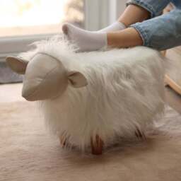 Gardeco Shaggy The Sheep Long Shaggy Synthetic Fur Footstool - Size: 36 x 63 x 35cm - White - Wilko