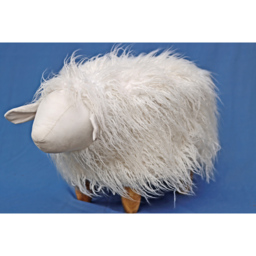 Gardeco Shaggy The Sheep Long Shaggy Synthetic Fur Footstool - Size: 36 x 63 x 35cm - White - Wilko - thumbnail 3