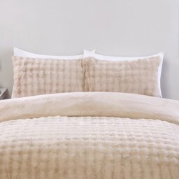 Aurora Faux Fur Duvet Set - Champagne/King - Wilko - thumbnail 7