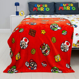 Super Mario Here We Go Again Throw Red - Wilko - thumbnail 4