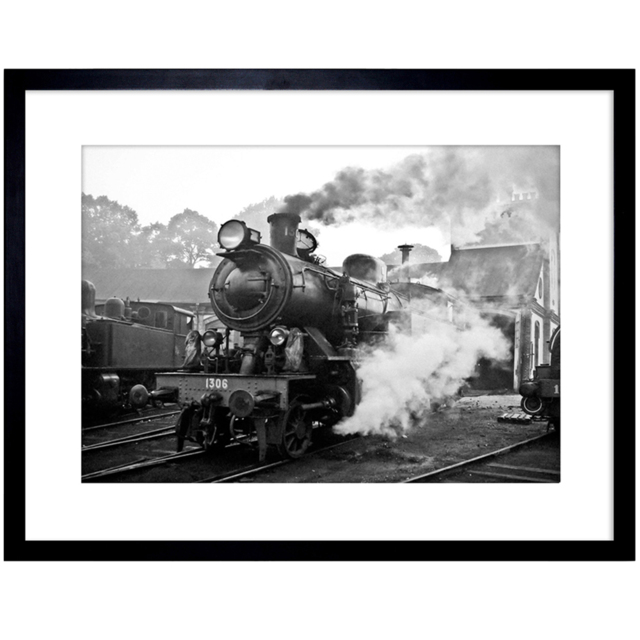 Wee Blue Coo Black and White Vintage Steam Train Engine Train Framed Wall Art Print 23 x 18cm - Size: 25.9 x 20.6 x 1.5cm - Wilko - image 1
