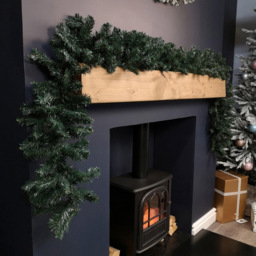Samuel Alexander Plain Green Christmas Garland 270cm - Size: 9ft - Wilko - thumbnail 6