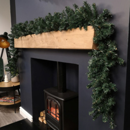 Samuel Alexander Plain Green Christmas Garland 270cm - Size: 9ft - Wilko - thumbnail 3