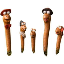 Marco Paul 5 Piece Resin Worm Garden Ornaments - Size: 20 x 10 x 10cm - Brown - Wilko