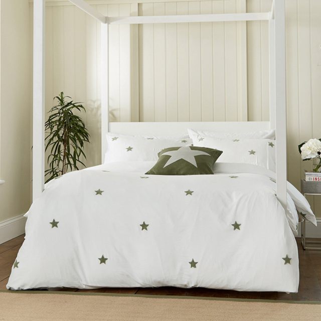 Helena Springfield Tufted Star Double Green Reversible Duvet Set - Wilko - image 1
