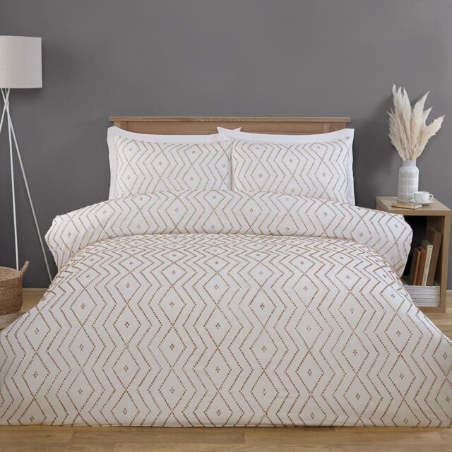 Kasiya Geo Duvet Set - Natural and White/Double - Wilko - image 1