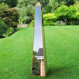 MirrorOutlet The Obelisk Gold Metal Edged Mirrored Garden Ornament 150 x 30cm - Size: 150 x 30 x 30cm - Wilko - thumbnail 3