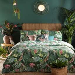 furn. Amazonia Tropical Double Jade Duvet Set - Green - Wilko
