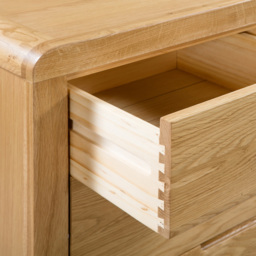 Julian Bowen Curve 5 Drawer Oak Chest of Drawers - Wood - Wilko - thumbnail 7