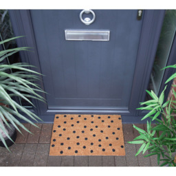 Eselle Astley Polka Dot Printed Neutral Coir Door Mat 40 x 60cm - Size: 40 x 60 x 1.5cm - Brown - Wilko - thumbnail 3