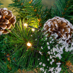 The Christmas Workshop Warm White LED Christmas Garland with Pinecones 183cm - Wilko - thumbnail 4