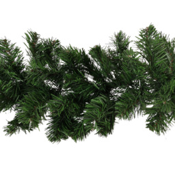 Samuel Alexander Plain Green Colorado Christmas Garland 270cm - Size: 30 x 270 x 30cm - Wilko