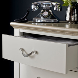 Bentley Designs Montreux 4 Drawer Grey Washed Oak and Soft Grey Chest of Drawers - Wilko - thumbnail 6