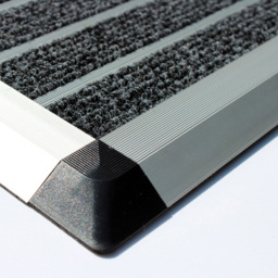 Floortex Doortex Alumat Grey Indoor Doormat 40 x 60cm - Size: 60 x 40 x 1.2cm - Wilko - thumbnail 6