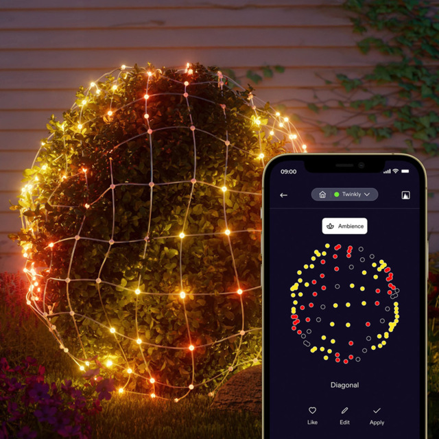 Twinkly 260 RGB Pearl Shaped LED Smart Net light 1.9 x 1.2m - Size: 11.5 x 20 x 18cm - White - Wilko - image 1