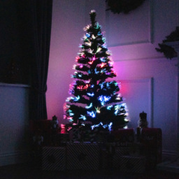 The Christmas Workshop Green Fibre Optic Christmas Tree 5ft - Wilko - thumbnail 4