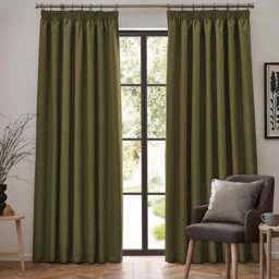 furn. Dawn Green Blackout Pencil Pleat Curtains 117 x 137cm - Size: 137 x 117 x 1cm - Wilko