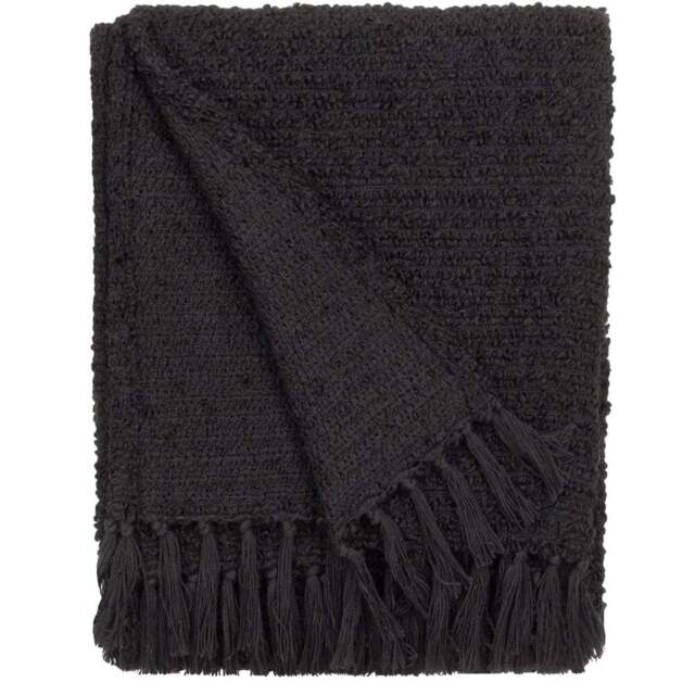 Yard Candar Black Textured Boucle Throw - Size: 170 x 130 x 1cm - Wilko - image 1