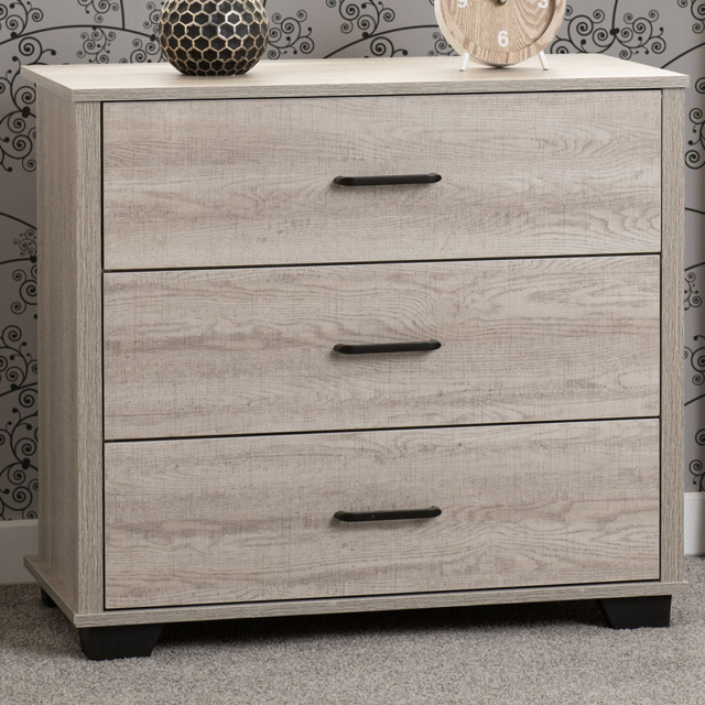 Seconique Oliver 3 Drawer Light Oak Effect Chest of Drawers - Brown - Wilko - image 1