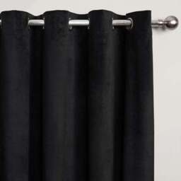 Divante Vermont Black Velvet Blackout Curtains 168 x 137cm - Size: W 168 x D 137cm - Wilko - thumbnail 6