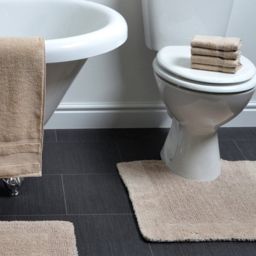 Allure Bath Fashions Elegance Stone Reversible Pedestal Mat 53 x 55cm - Brown - Wilko - thumbnail 3