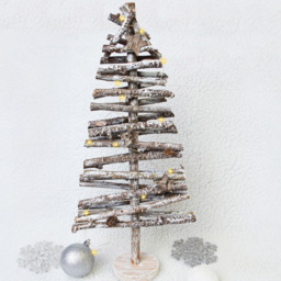St Helens 44cm White Light Up Birch Wood Christmas Tree - Size: 8 x 21 x 44cm - Wilko - thumbnail 4