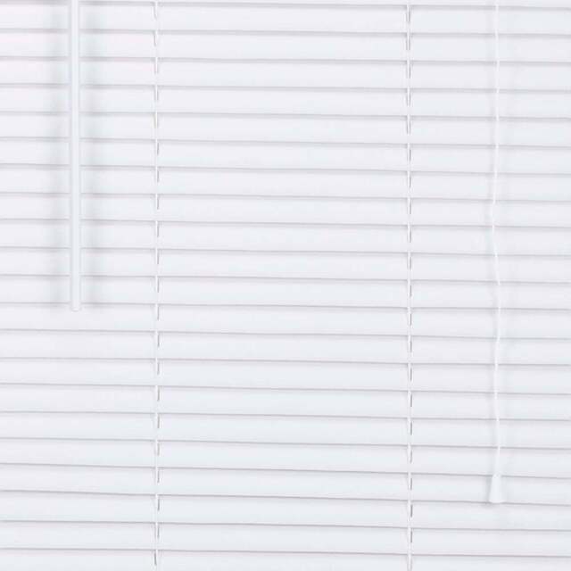 PVC Wood Effect Venetian Blind White 120cm - Size: W 120 x D 160cm - Wilko - image 1